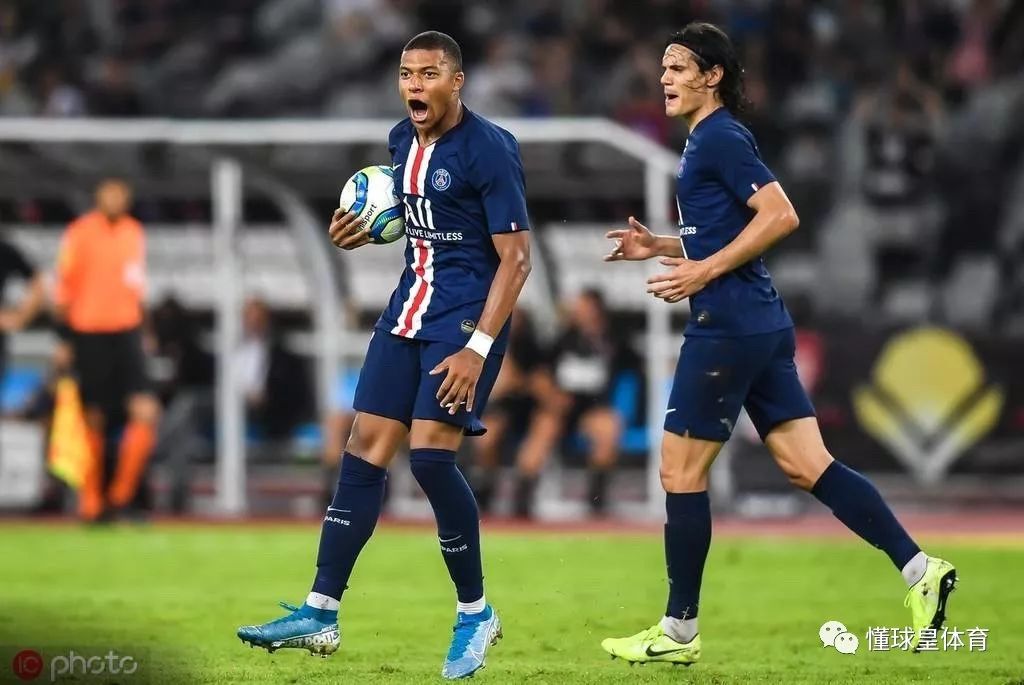 华体会登录-曼联力克巴萨，卡瓦尼乌龙送礼欧冠的简单介绍