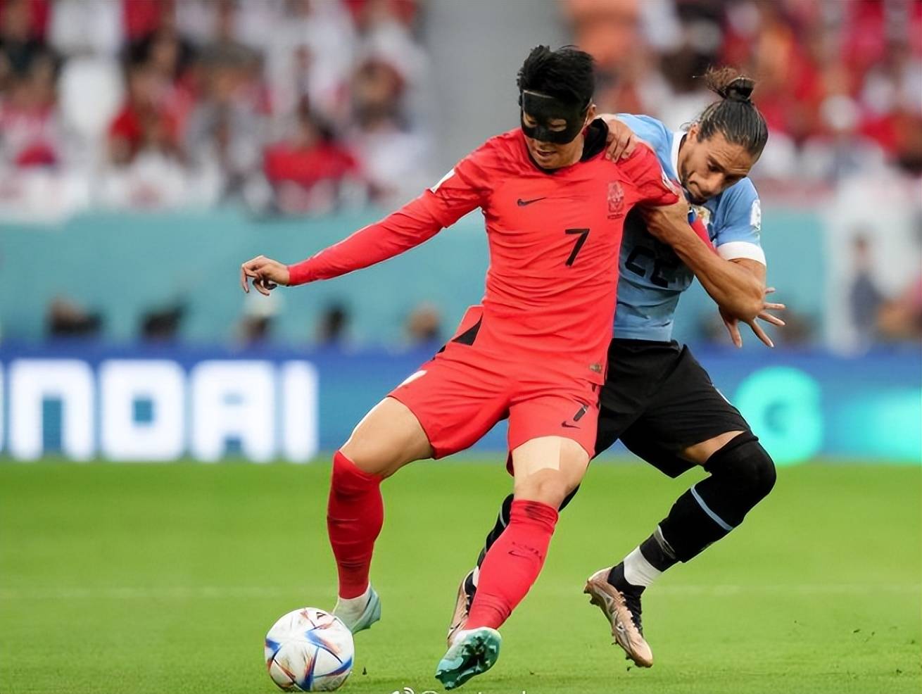 希腊轻取乌拉圭，孙兴慜扛起全队