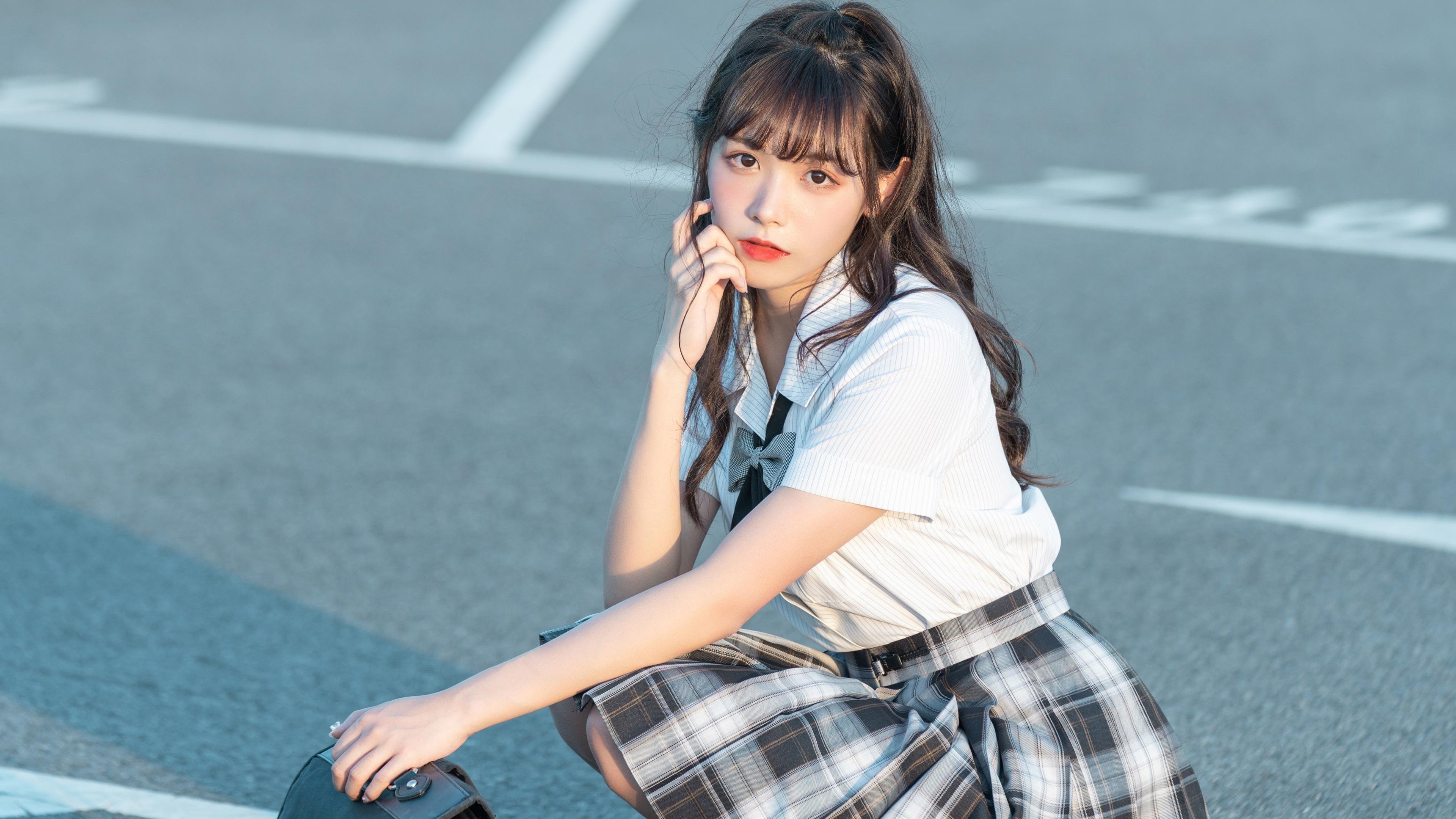 双重奏，冷门夜里的意外与火炉边的坚守